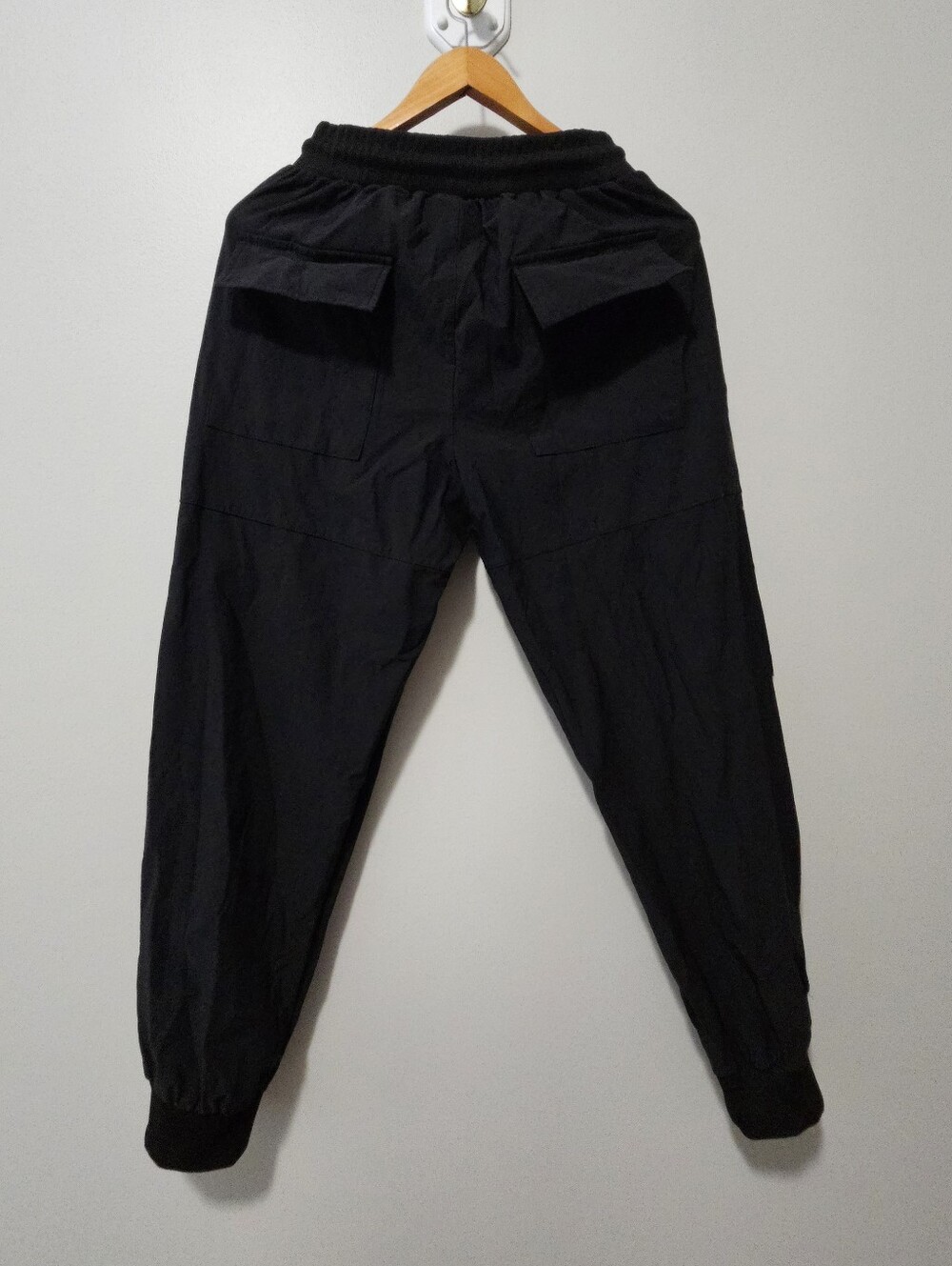 Pants - Picture 3 of 9